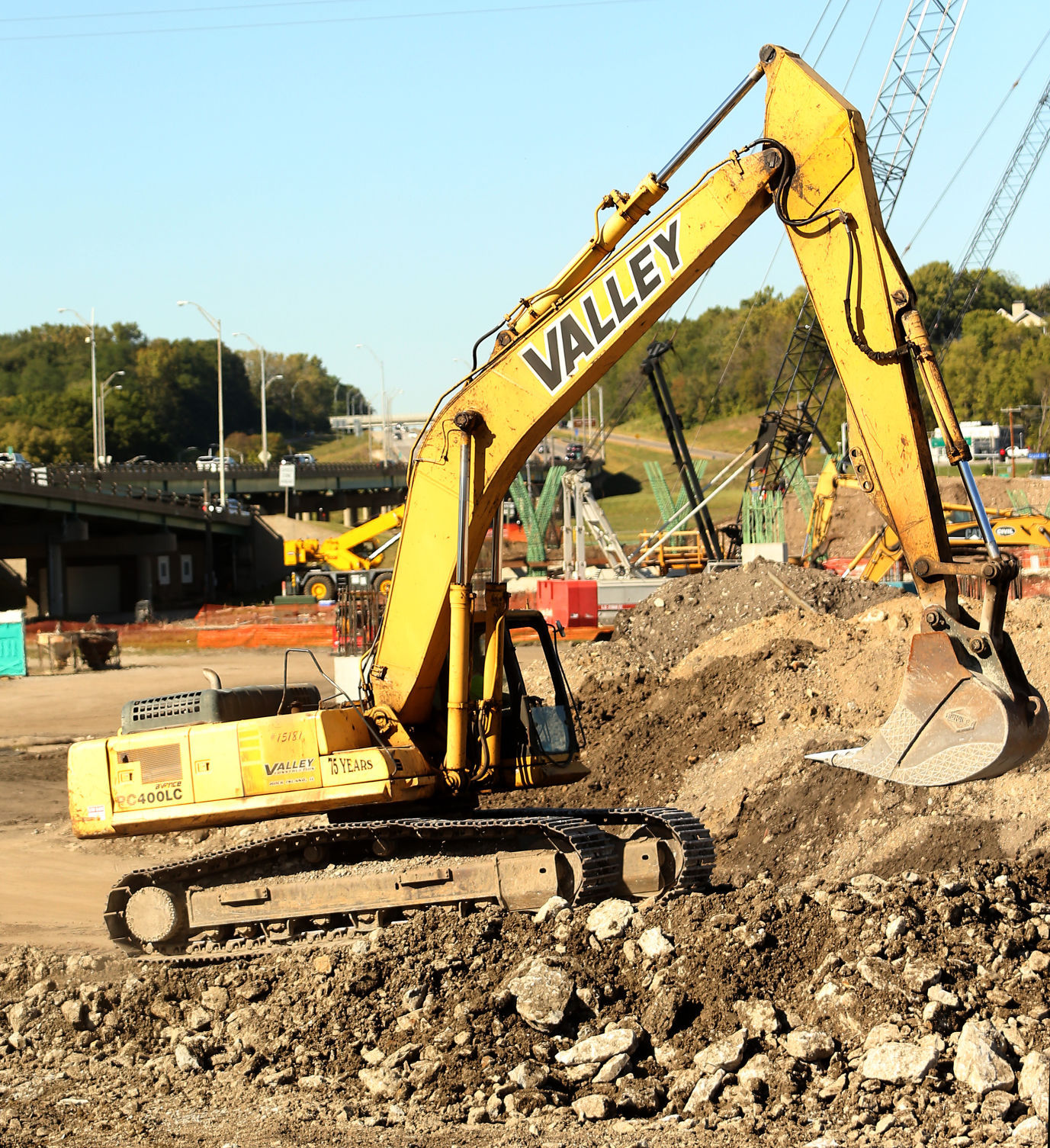 092917-I-74 Const-016